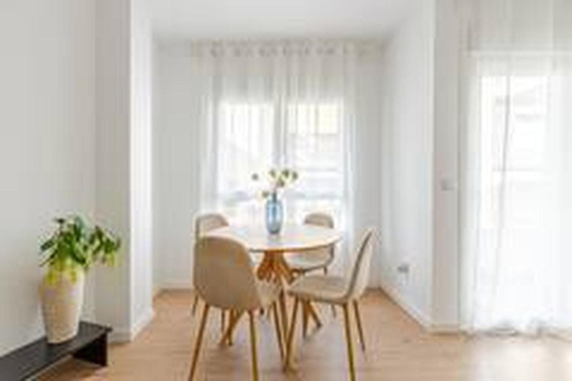 Apartamentos Nuevo Con Aire Y Wifi Águilas Kültér fotó